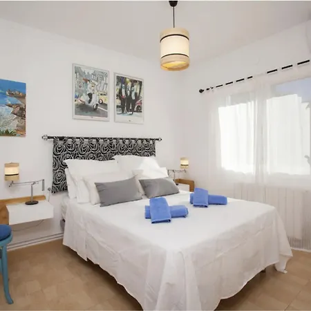 Les Moreres De Sitges, Mediterranean-style Family Escape