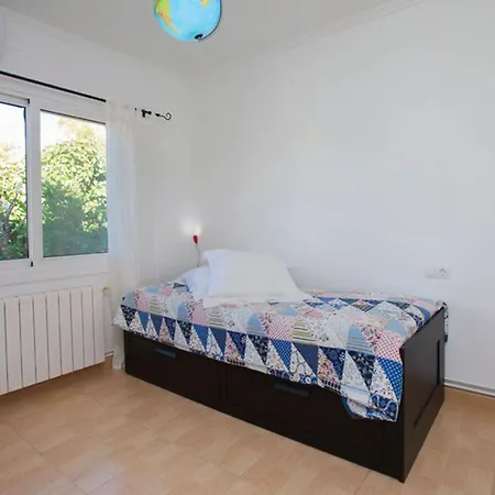 Les Moreres De Sitges, Mediterranean-style Family Escape سيدجيس