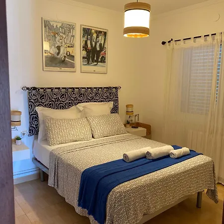 Les Moreres De Sitges, Mediterranean-style Family Escape *