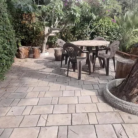 Villa Les Moreres De Sitges, Mediterranean-style Family Escape *