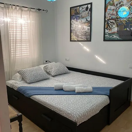 Les Moreres De Sitges, Mediterranean-style Family Escape سيدجيس